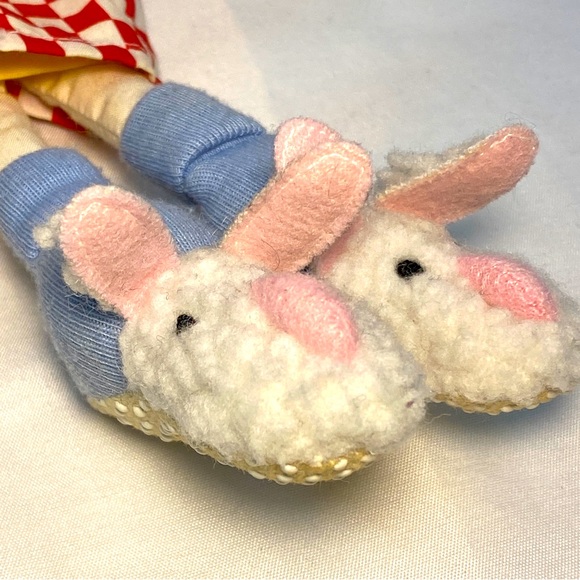 Vintage Hallmark Maxine Soft Doll Missing Her Don’t Worry Be Crabby Pin - Picture 7 of 12